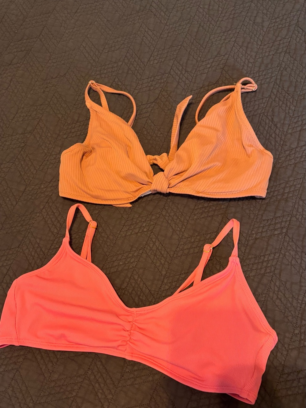 Set of 2 Ribbed Bralette Set in Hot Pink and Coral